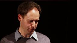 The vital body of cinema: Len Lye's dream worlds of leisure and labour - a lecture by Luke Smythe